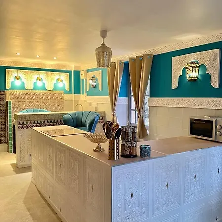 Mille Et Nuit Privatif ****