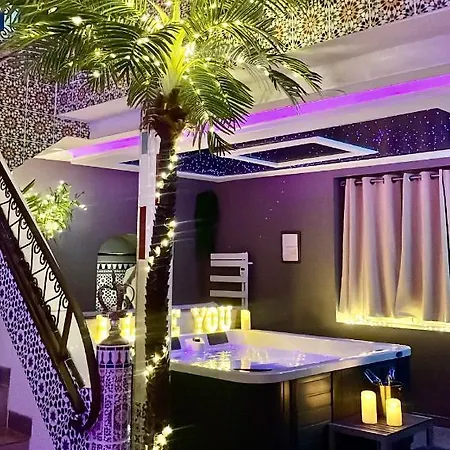 Mille Et Nuit Privatif ****